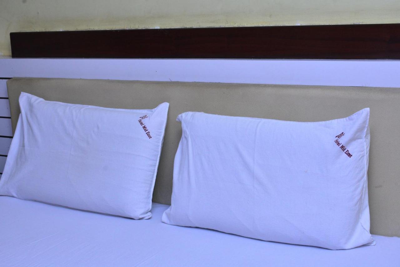 Hotel Mid East Haridaspur Экстерьер фото